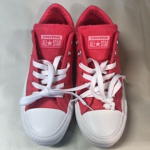 Converse all stars size 7 women sneakers